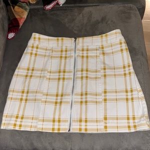 Gold & Yellow Plaid Zip-Up Mini Skirt from Forever21 #86
